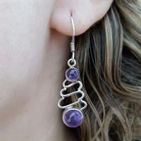 עגילי כסף תלויים משובצים אבני אמטיסט סגול A5628 | תכשיטי כסף | עגילי כסף