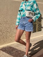 מכופתרת לואי