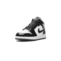 Nike Air Jordan 1 Mid Carbon Fiber