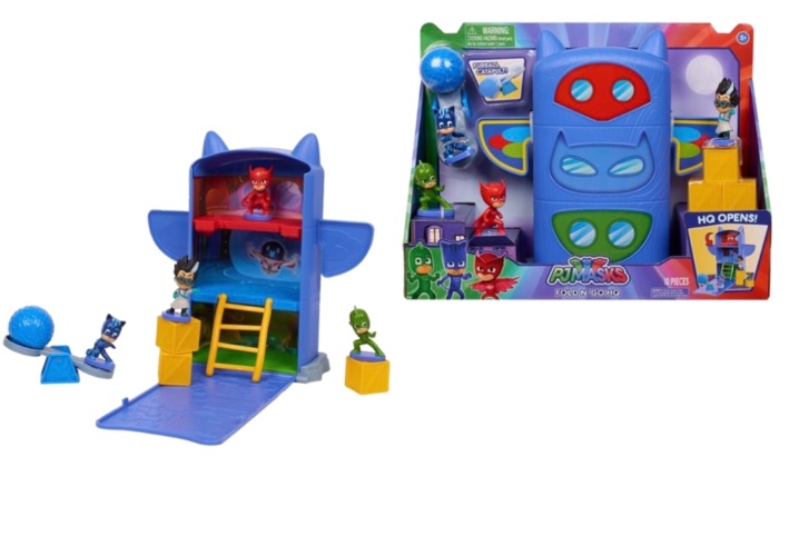 מפקדה מתקפלת עם דמויות