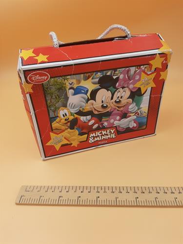 פאזל 24 חלקים של מיקי ומיני מאוס, עם אפקט מוזהב ומנצנץ מבית הדיסני סטור