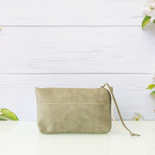 תיק קלאץ דניאלה