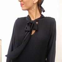 שמלת פליסה BOW - שחור