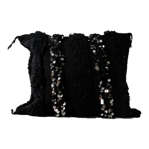 כרית עם פייטים שחורה