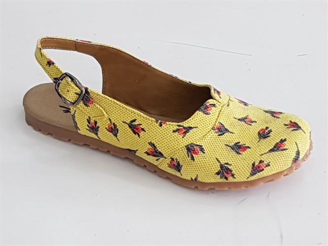 סנדל פרחים אבזם (בד ראסטר דוחה מים וכתמים) בהזמנה טלפונית בלבד.