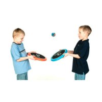 אוגוספורט משחק מטקות שקטות ופריזבי