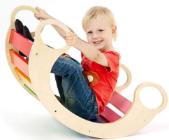 נדנדת עץ לילדים