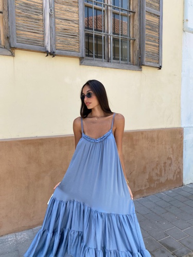 שמלת בלו תכלת