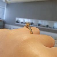 טבעת יהלום - טבעת יהלומים - טבעת יהלום מעוצבת  בזהב 14 קאראט