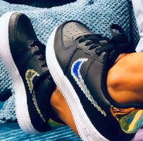 נעלי נשים NIKE AIR FORCE 1 LV8