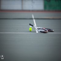 שיעור טניס זוגי - על המגרש ומעבר לו