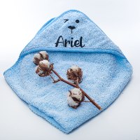 מגבת קפוצ'ון לתינוק עם שם התינוק - צבע תכלת