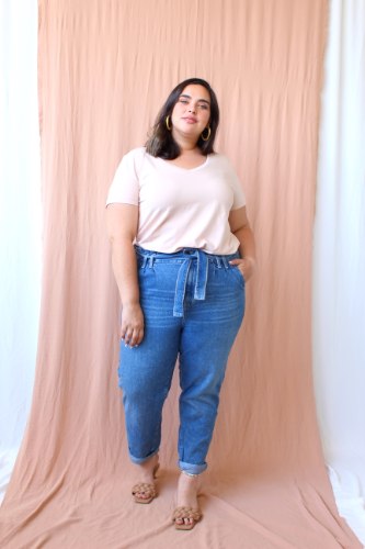 חולצת T SHIRT בילי ניוד