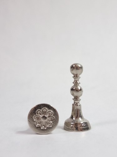 חותמת פיוטר קטנה לשעווה - פרח