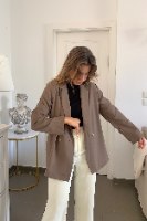 ג׳קט לוגאן מחויט