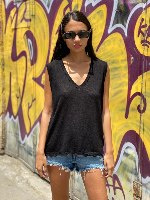 גופיית V גזורה סלאב