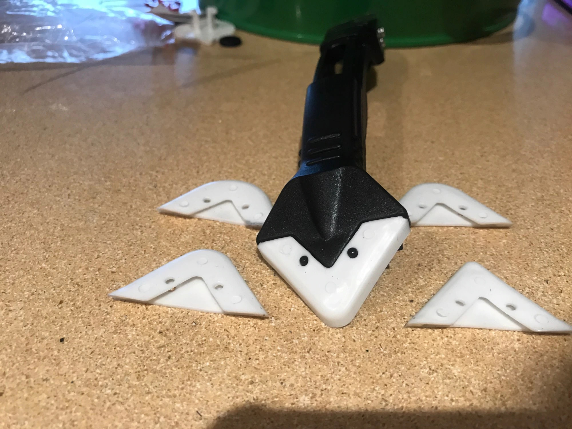 חוות דעת - שפכטל חדשני להסרה ומריחת סיליקון- Sp.SilicON