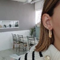 עגילי חישוק זהב א סימטרים