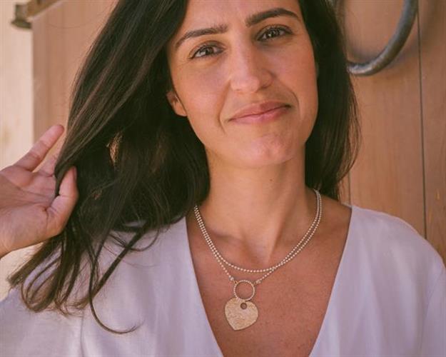 N-11  שרשרת ארוכה מכסף בדוגמת דיסקית עם תליון לב מגולדפילד 14K