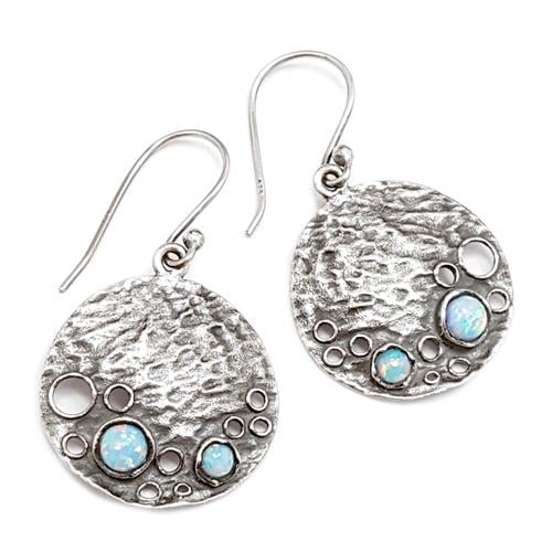 עגילי כסף תלויים מעוצבים בשילוב אבני אופאל  A8568 | תכשיטי כסף | עגילי כסף