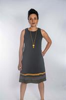 שמלת A כפתור בגב