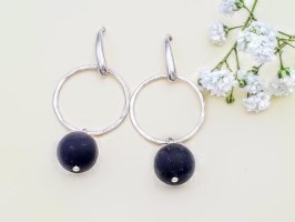 E-11 עגילי כסף בשילוב אבן אוניקס שחורה