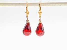 E -07 עגילי גולדפילד 14K דגם טיפה גרנט