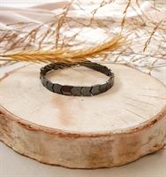 צמיד חצים שחור לגבר