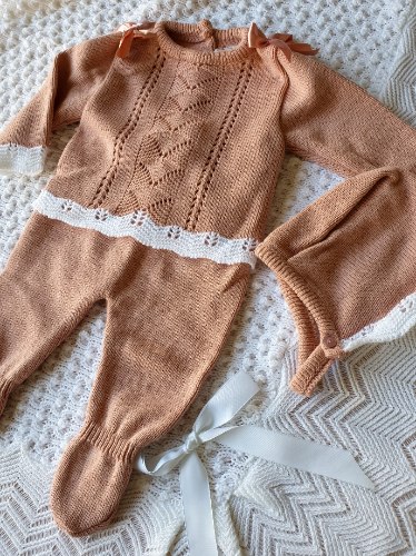 סט סרוג לניובורן אמור - ורוד עתיק