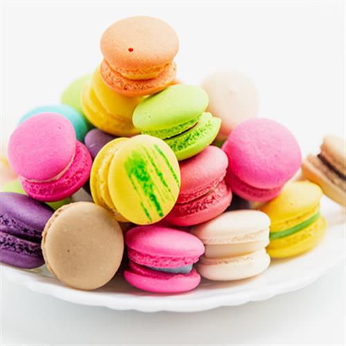 2 מגשים מקרונים מיני חצאים (מחיר למגש במארז)