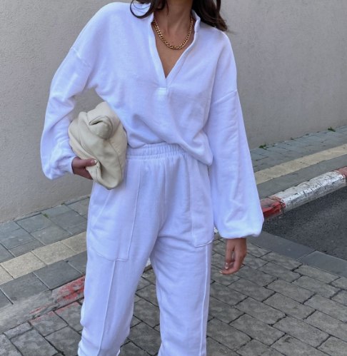 חליפת מעיין לבן