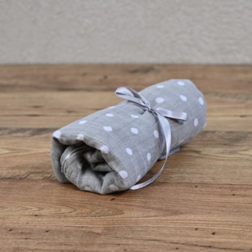 חיתול טטרה בד כותנה אפור נק' לבנות