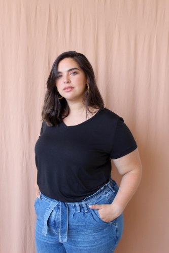 חולצת T SHIRT בילי שחור