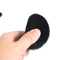 8 מברשות בגדלים שונים