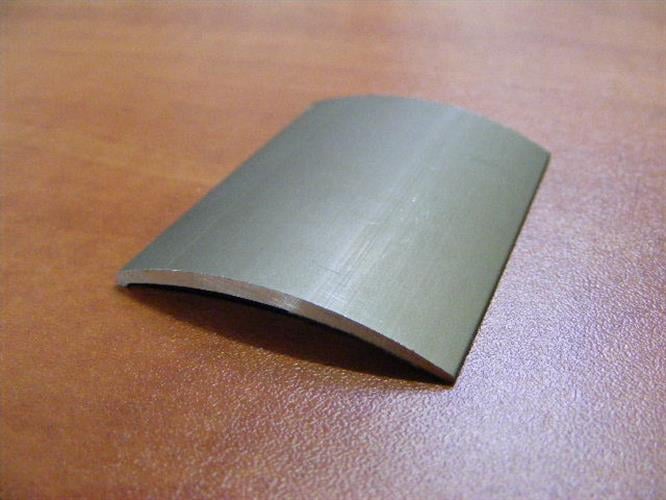 סף לפרקט קשת רוחב 40 מ"מ אורך 3 מטר