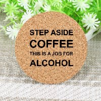 6 תחתיות עגולות שונות על אלכוהול