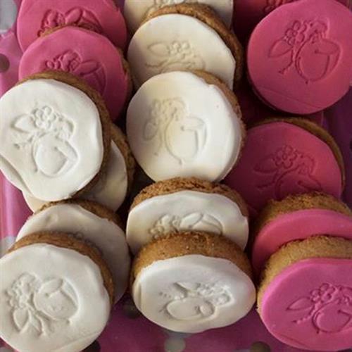 ניקי חיוך ופרח - חותמת