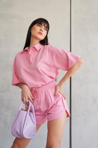 חליפת HART ורוד