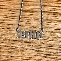 שרשרת מספרים כתב גוטי דגם LA223