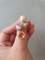 טבעת זהב משובצת אבן בלו טופז ויהלומים 0.25 קראט