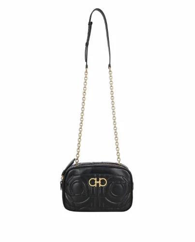 על ארנקי יוקרה לנשים