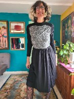 שמלה שחורה עם לורקס כסוף S