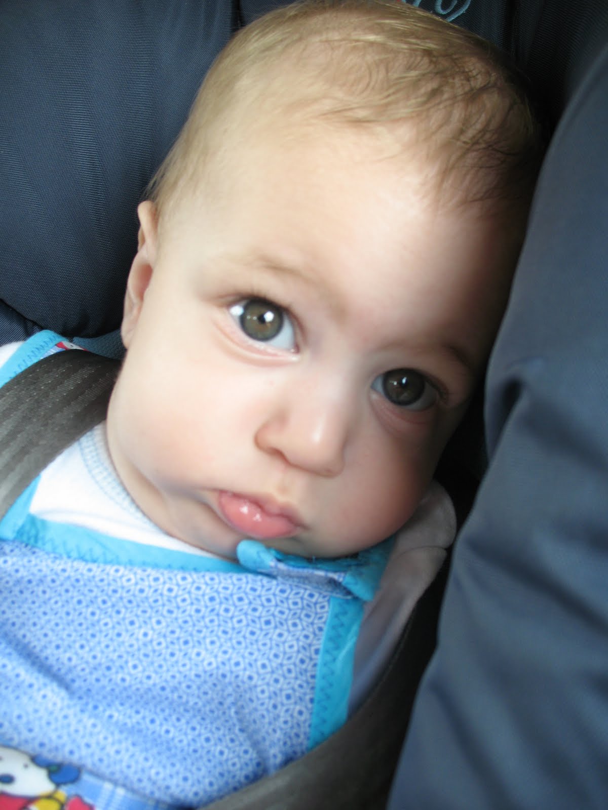 אני לא בוכה